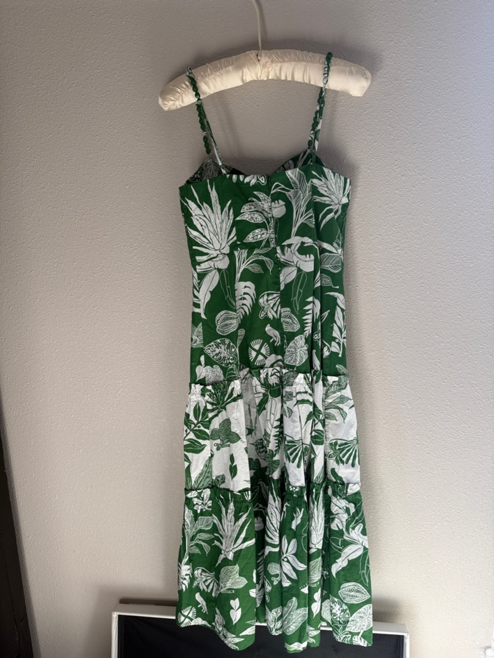 FARM Rio Green and White Botanical Maxi Dress - Picture 6 of 9